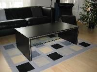 Tisch: MDF schwarz/Glastablar